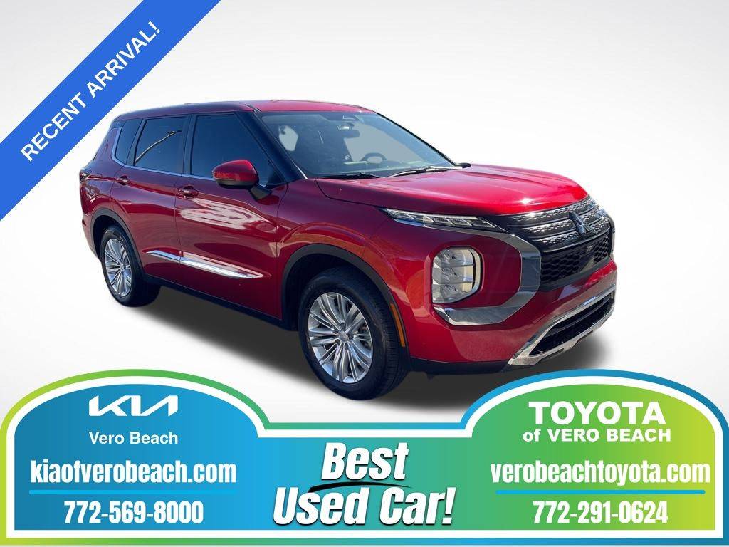 2022 Mitsubishi Outlander ES — SUV — 59,750 mi — Vero Beach, FL