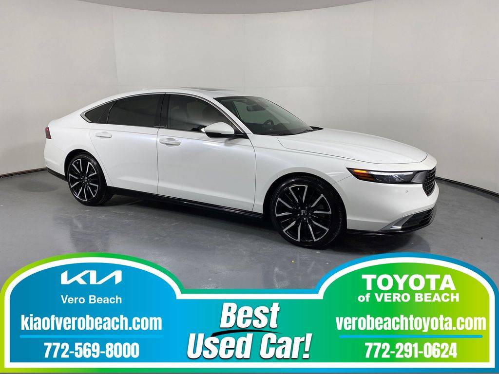 2023 Honda Accord Hybrid Touring — Sedan — 14,857 mi — Vero Beach, FL