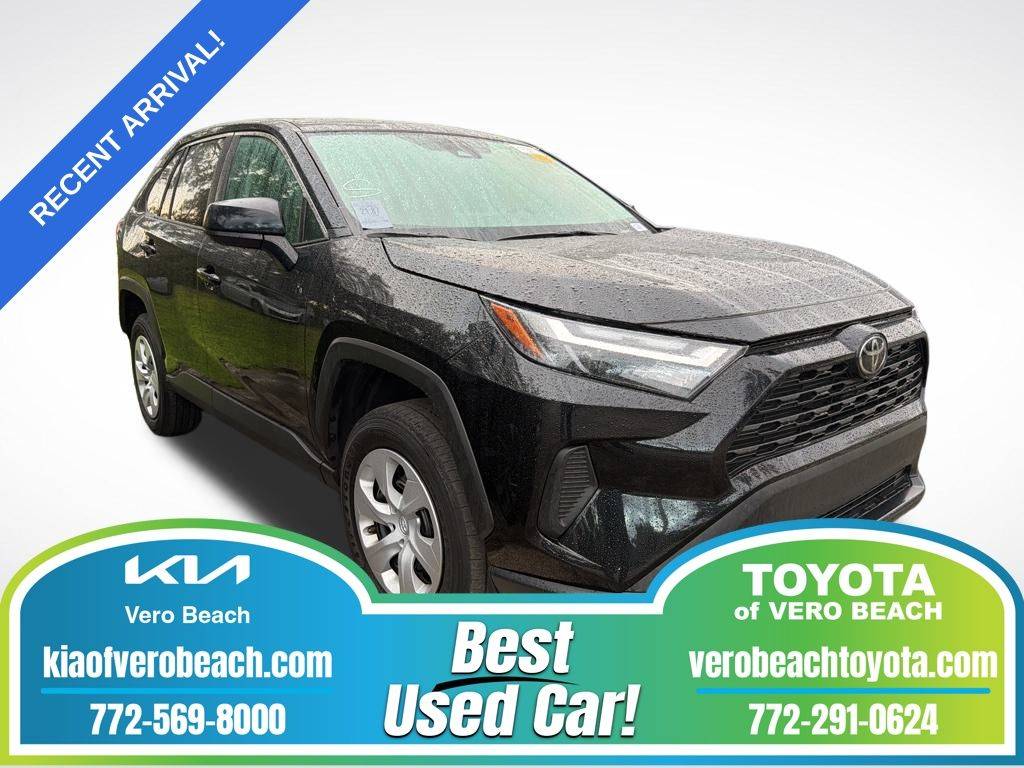 2024 Toyota RAV4 LE — SUV — 33,569 mi — Vero Beach, FL
