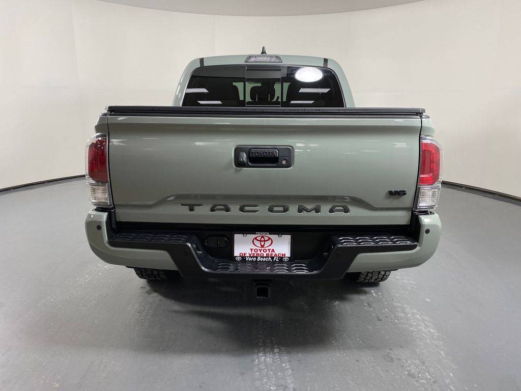Thumbnail 5