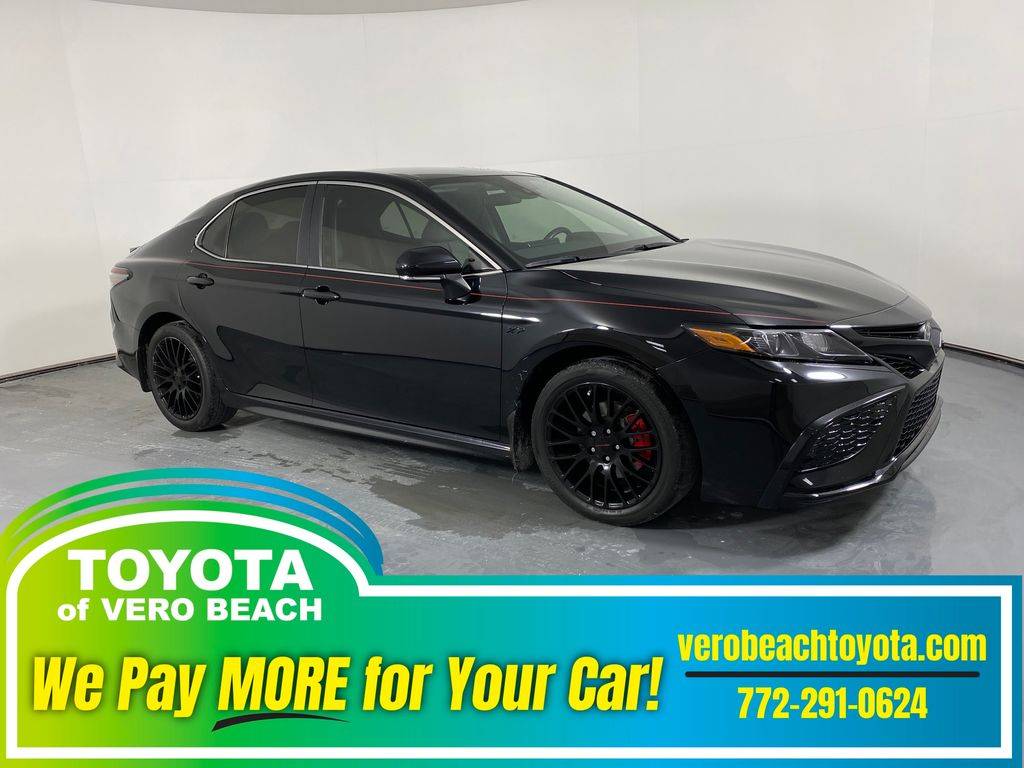 2023 Toyota Camry SE — Sedan — 18,826 mi — Vero Beach, FL