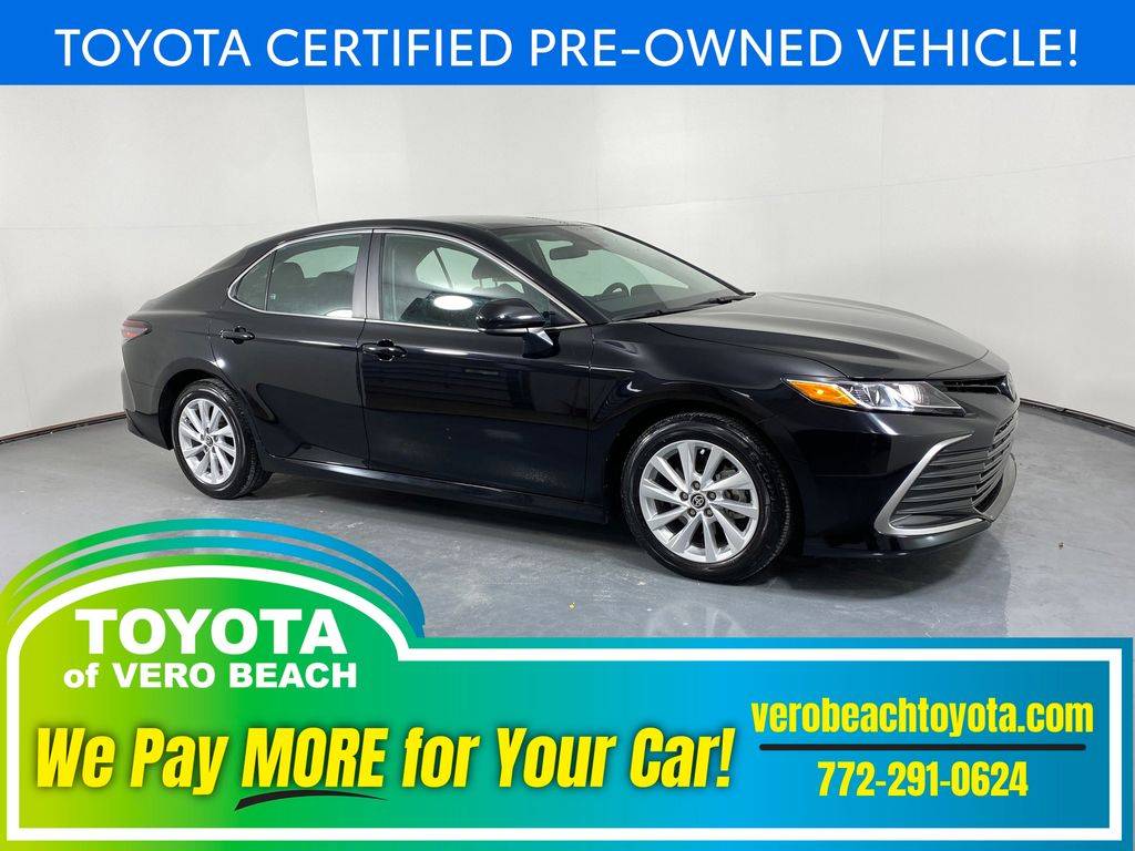 2024 Toyota Camry LE — Sedan — 10,392 mi — Vero Beach, FL