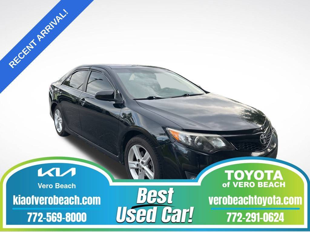 2014 Toyota Camry L — Sedan — 163,464 mi — Vero Beach, FL