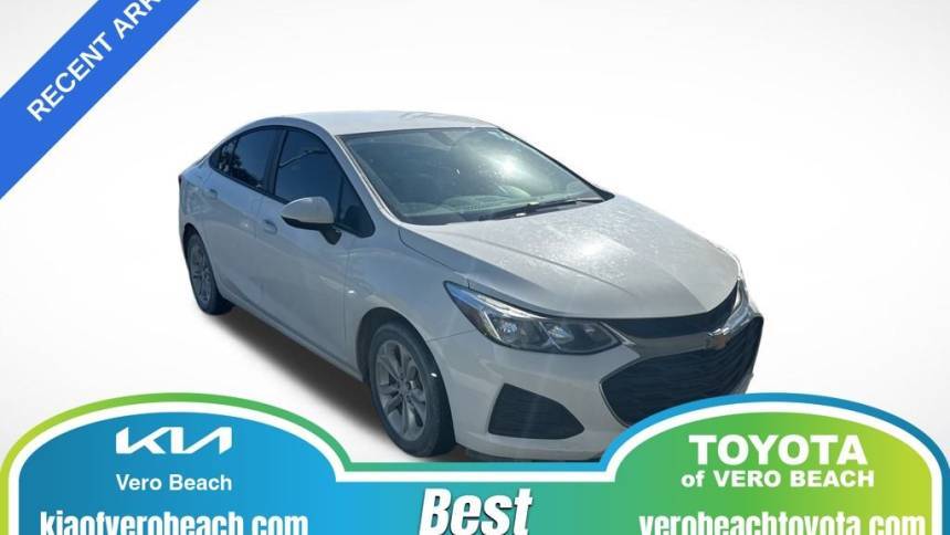 2019 Chevrolet Cruze LS — Sedan — 106,747 mi — Vero Beach, FL