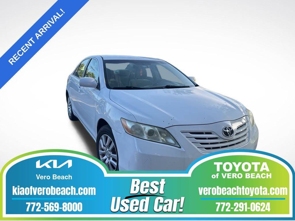 2009 Toyota Camry Base — Sedan — 200,000 mi — Vero Beach, FL
