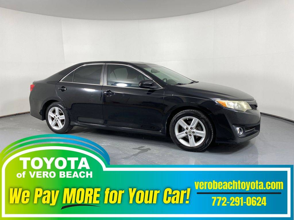 2014 Toyota Camry L — Sedan — 174,500 mi — Vero Beach, FL