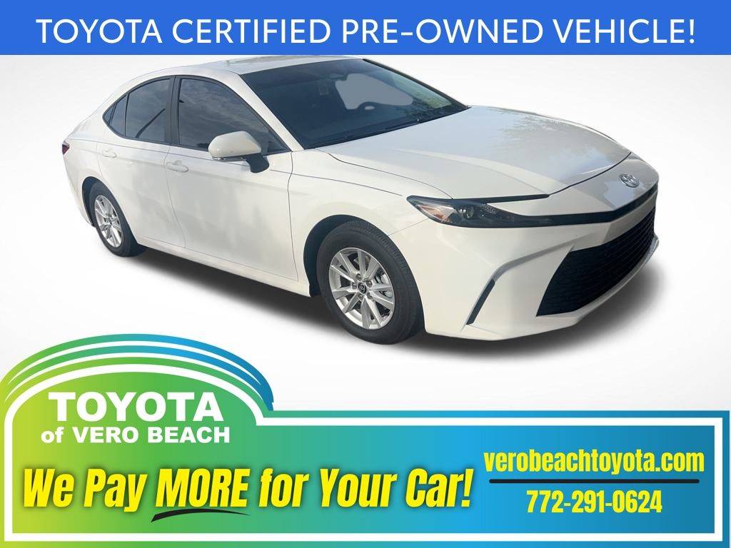 2025 Toyota Camry LE — Sedan — 10,223 mi — Vero Beach, FL