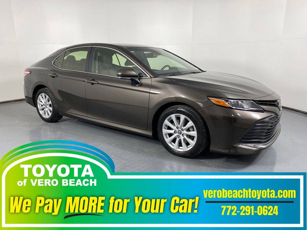 2018 Toyota Camry LE — Sedan — 85,205 mi — Vero Beach, FL
