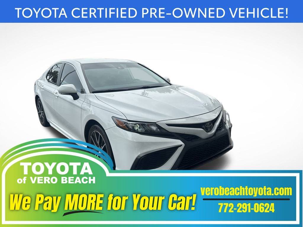 2022 Toyota Camry SE — Sedan — 31,525 mi — Vero Beach, FL