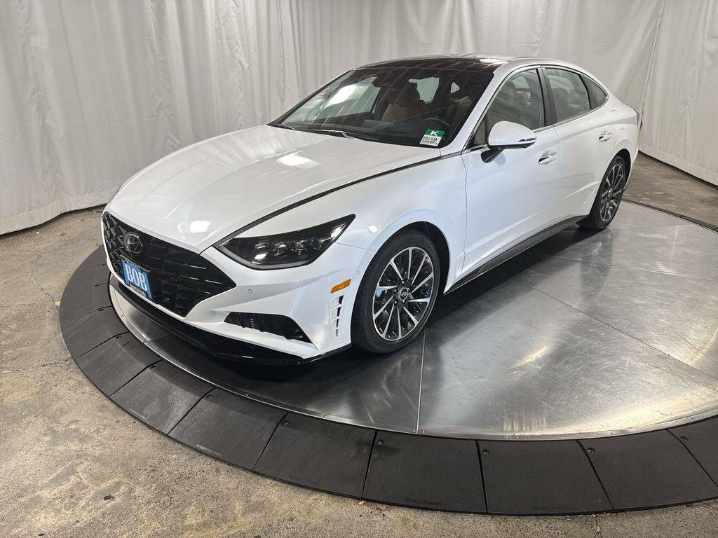 2022 Hyundai Sonata Limited — Sedan — 6,120 mi — Beaverton, OR