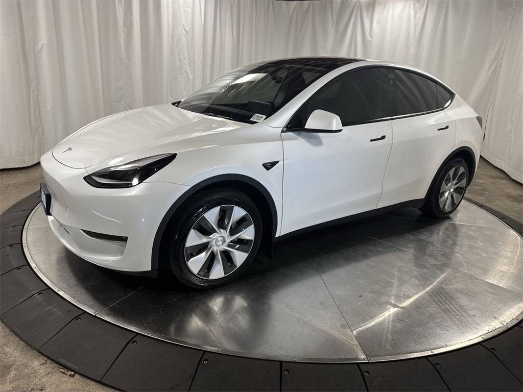 2023 Tesla Model Y Long Range — SUV — 29,900 mi — Beaverton, OR