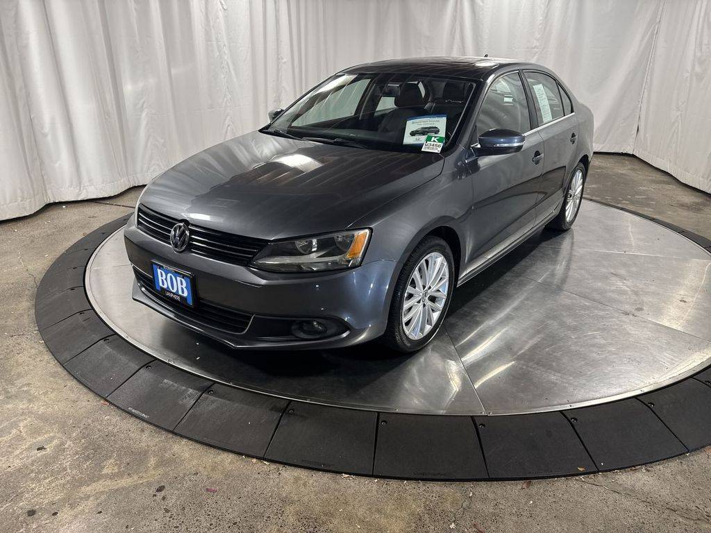 2014 Volkswagen Jetta 1.8T SEL — Sedan — 82,606 mi — Beaverton, OR