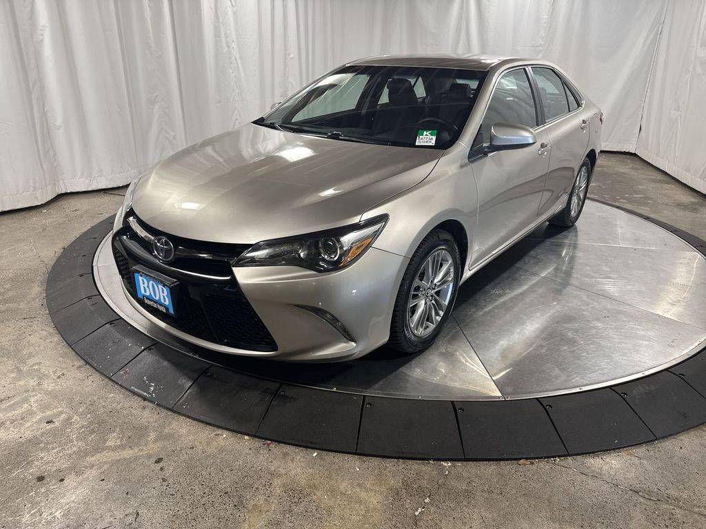2017 Toyota Camry SE — Sedan — 84,206 mi — Beaverton, OR