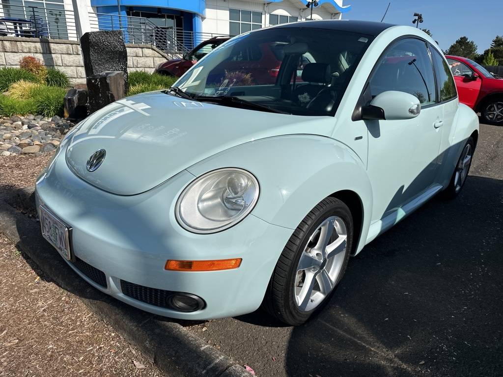 2010 Volkswagen New Beetle Base — Coupe — 92,281 mi — Beaverton, OR
