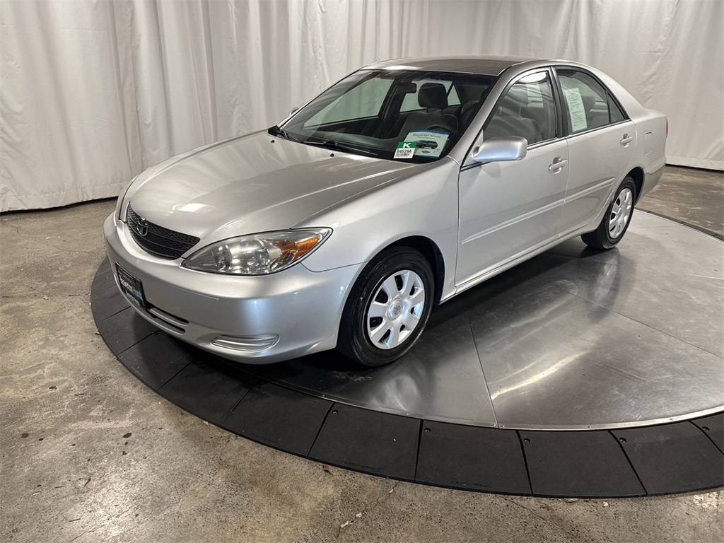2004 Toyota Camry LE — Sedan — 123,630 mi — Beaverton, OR