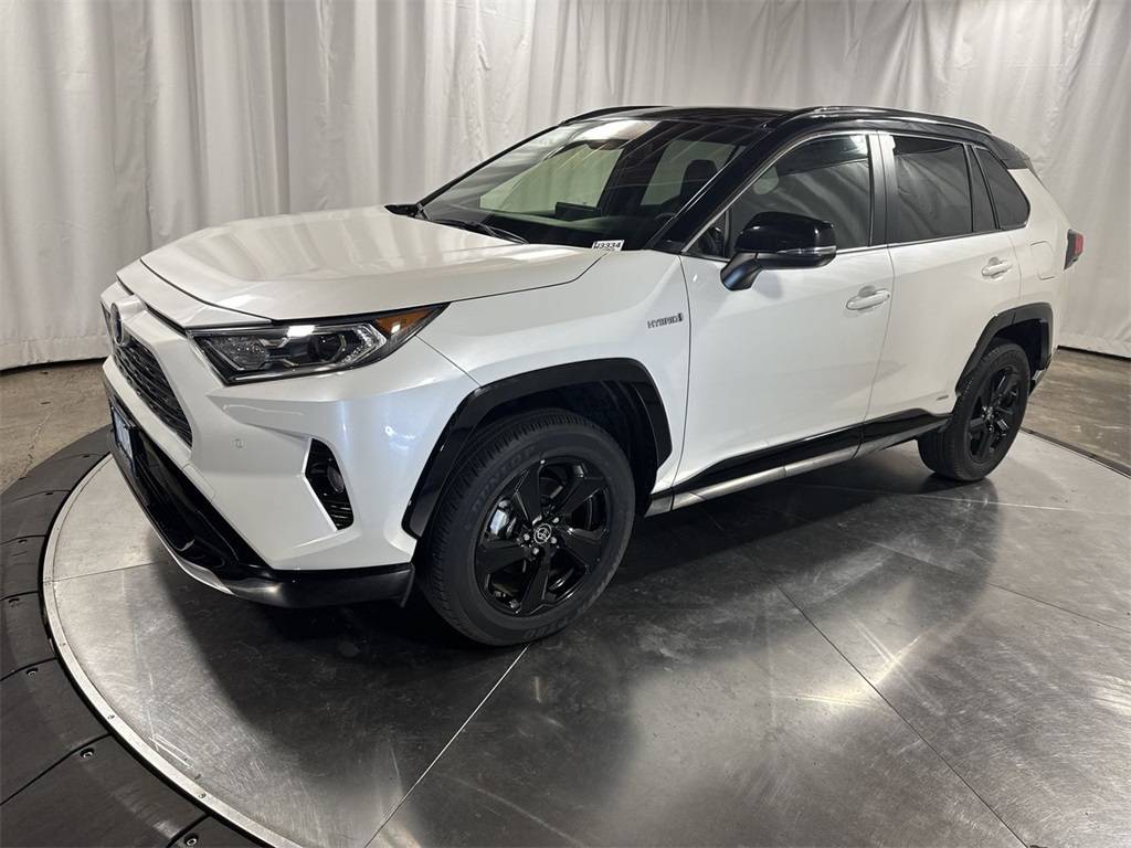 2019 Toyota RAV4 Hybrid XSE — SUV — 10,575 mi — Beaverton, OR