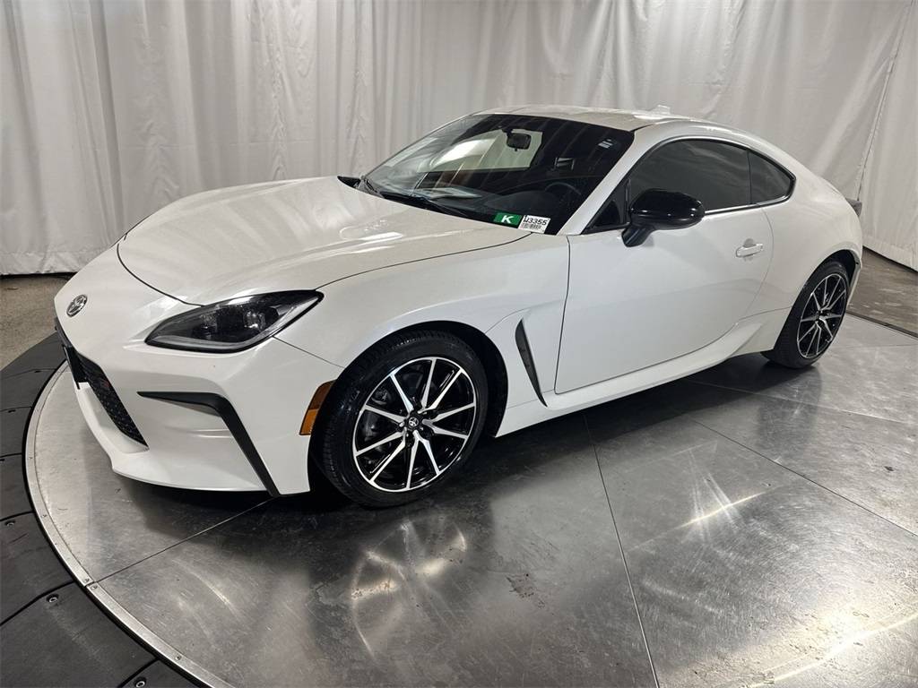 2022 Toyota GR86 Base — Coupe — 27,165 mi — Beaverton, OR