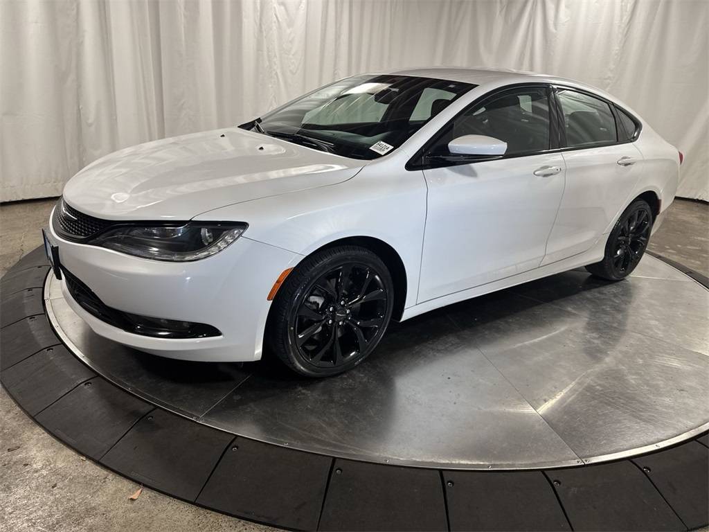 2015 Chrysler 200 S — Sedan — 66,310 mi — Beaverton, OR