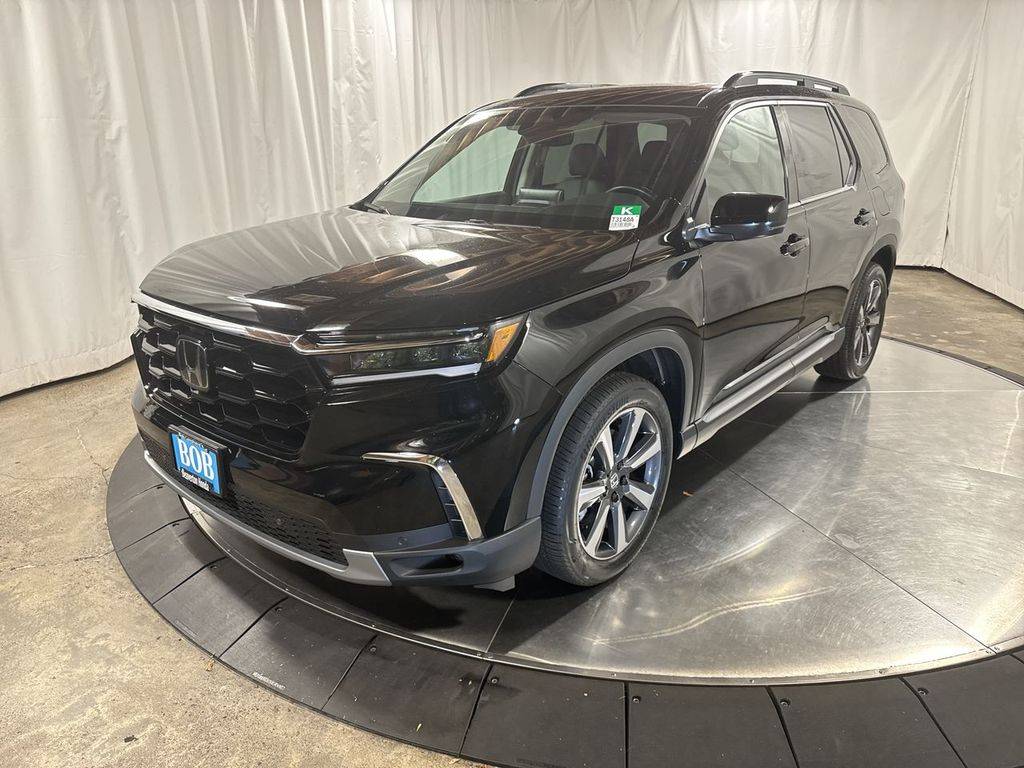 2025 Honda Pilot Touring — SUV — 7,307 mi — Beaverton, OR