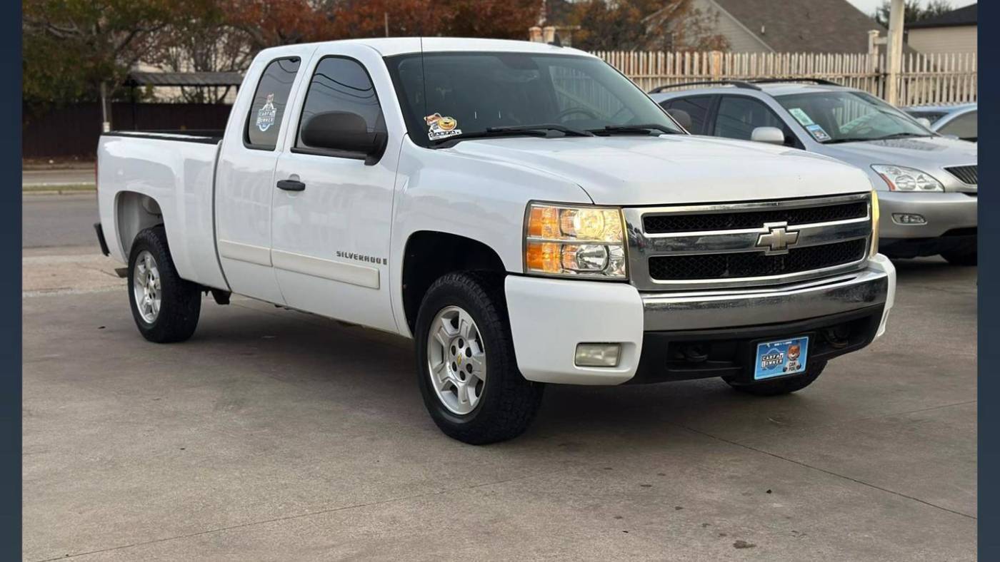 2008 Chevrolet Silverado 1500 LS — Pickup Truck — 134,861 mi — Dallas, TX