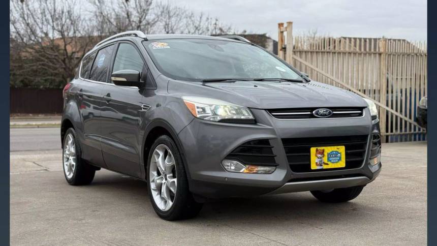 2014 Ford Escape Titanium — SUV — 142,916 mi — Dallas, TX