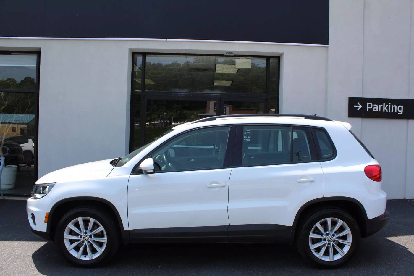 2017 Volkswagen Tiguan S — SUV — 31,955 mi — Bethel Park, PA