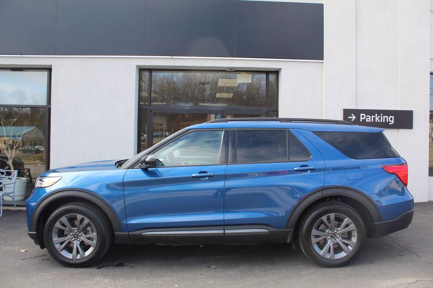 2023 Ford Explorer XLT — SUV — 24,368 mi — Bethel Park, PA