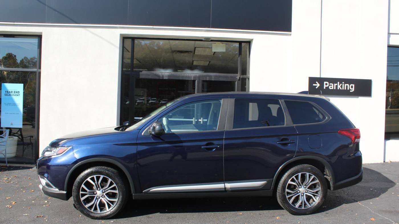 2018 Mitsubishi Outlander ES — SUV — 58,227 mi — Bethel Park, PA