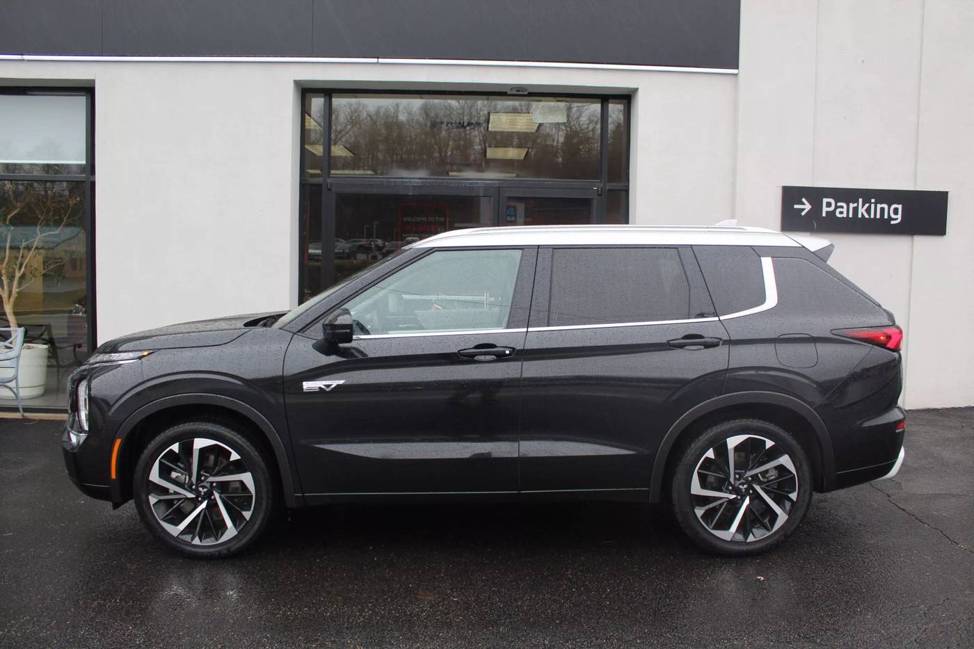 2024 Mitsubishi Outlander Plug-In Hybrid SEL Platinum Edition — SUV — 11,480 mi — Bethel Park, PA