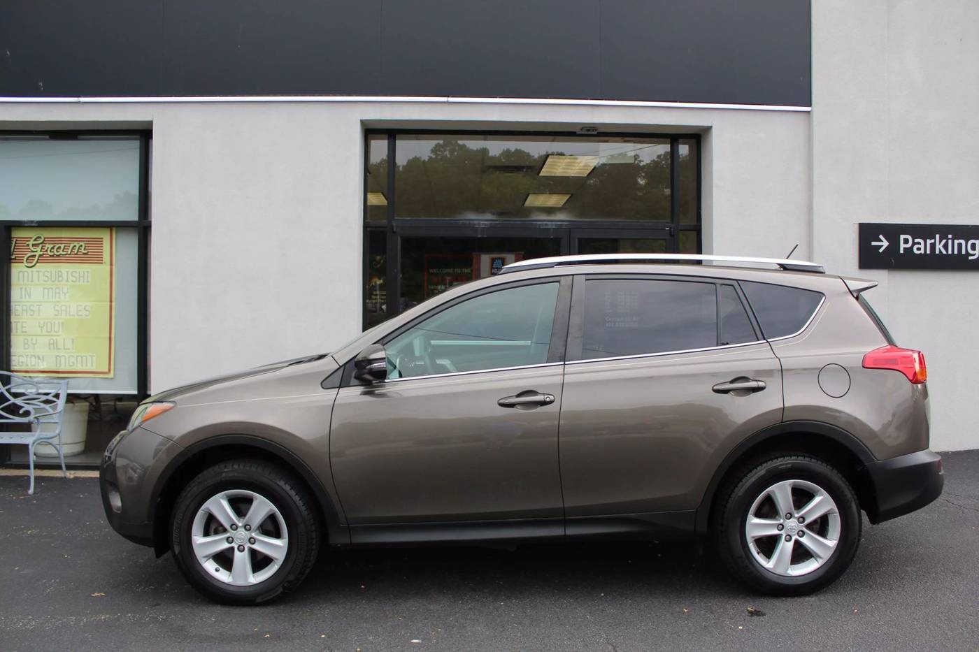 2014 Toyota RAV4 XLE — SUV — 106,115 mi — Bethel Park, PA