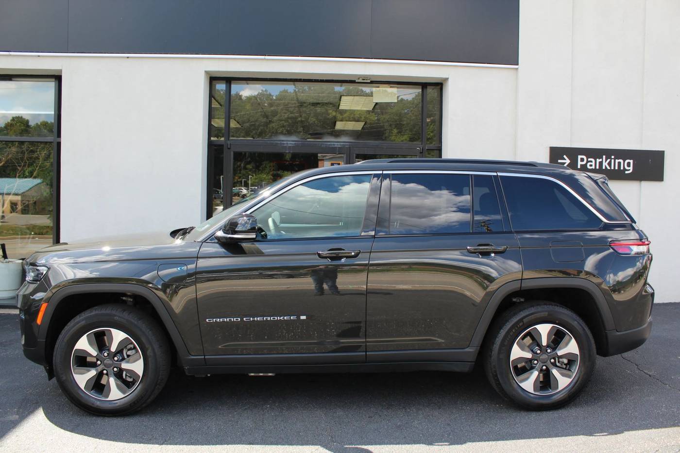 2024 Jeep Grand Cherokee 4xe — SUV — 24,816 mi — Bethel Park, PA