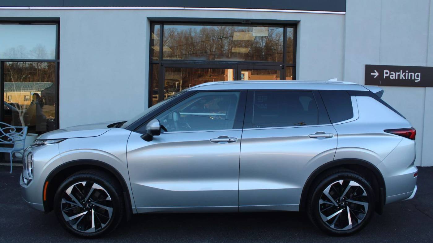 2022 Mitsubishi Outlander SEL Special Edition — SUV — 36,827 mi — Bethel Park, PA
