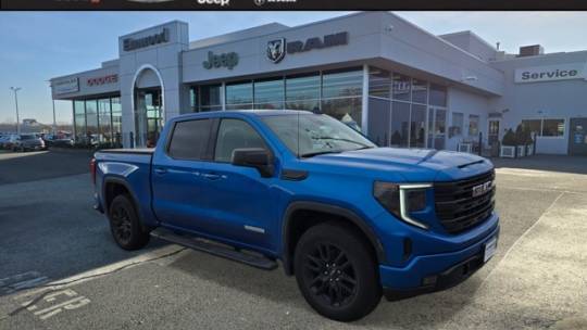 2023 GMC Sierra 1500 Elevation — Pickup Truck — 23,210 mi — E. Providence, RI