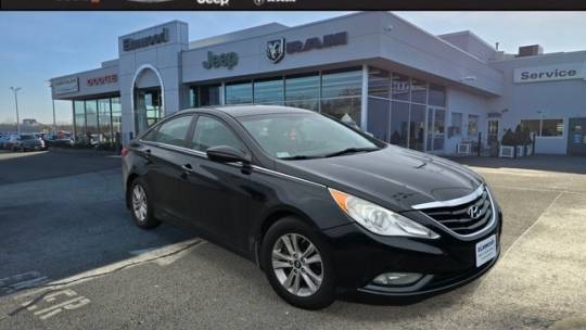 2013 Hyundai Sonata GLS — Sedan — 81,996 mi — E. Providence, RI