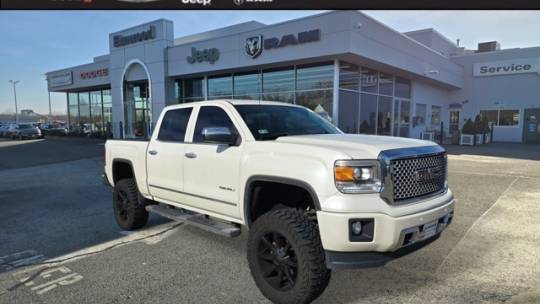 2014 GMC Sierra 1500 Denali — Pickup Truck — 123,794 mi — E. Providence, RI