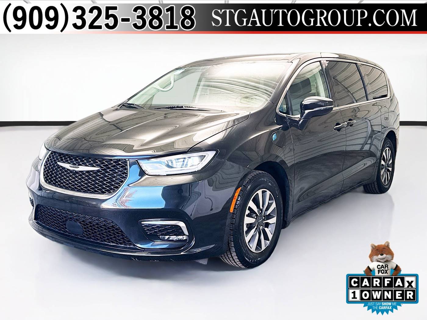 2022 Chrysler Pacifica Hybrid Touring L — Minivan — 53,365 mi — Montclair, CA