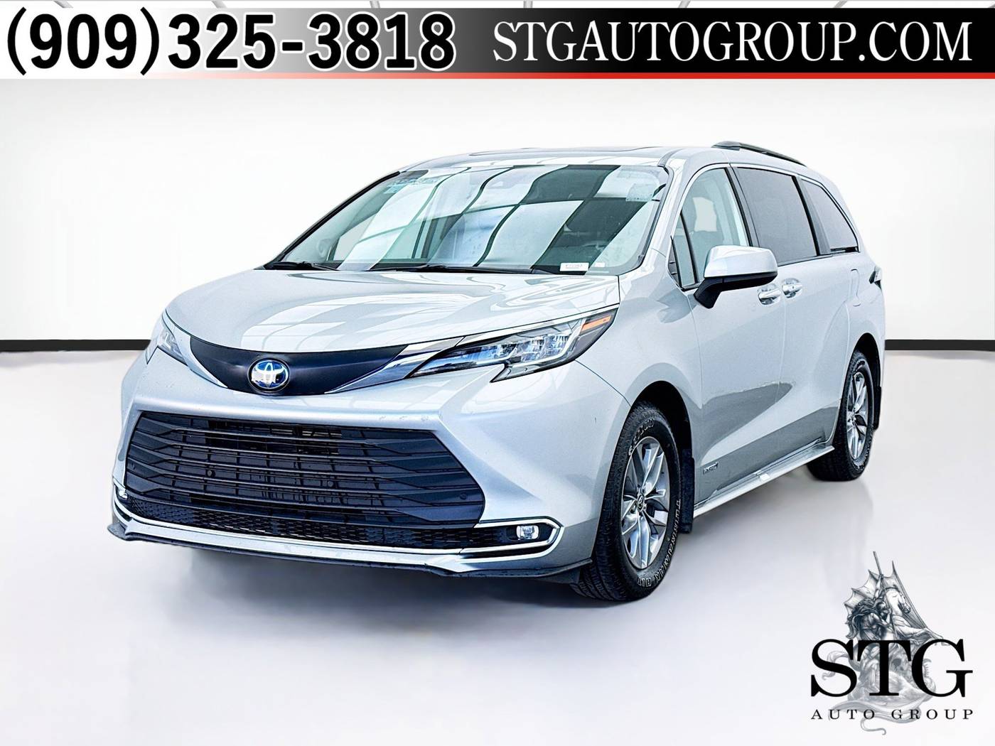 2021 Toyota Sienna XLE — Minivan — 41,282 mi — Montclair, CA
