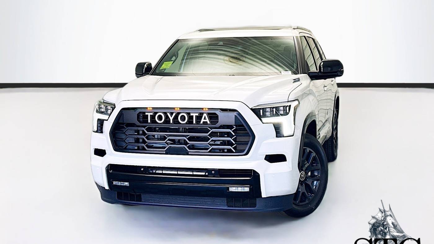 2024 Toyota Sequoia Platinum — SUV — 10,368 mi — Montclair, CA
