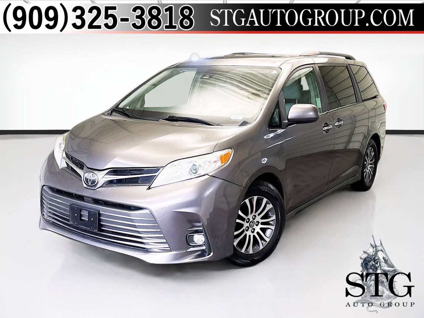 2019 Toyota Sienna L — Minivan — 74,807 mi — Montclair, CA