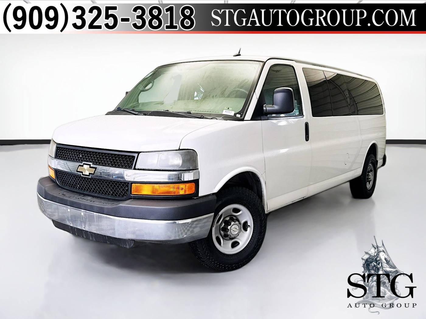 2014 Chevrolet Express Passenger LT — Passenger Van — 93,111 mi — Montclair, CA