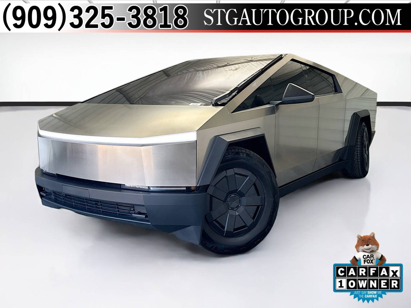 2024 Tesla Cybertruck Standard — Pickup Truck — 6,560 mi — Montclair, CA