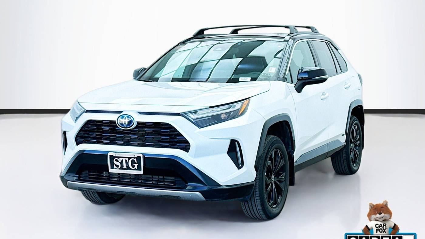 2023 Toyota RAV4 Hybrid XSE — SUV — 16,910 mi — Montclair, CA