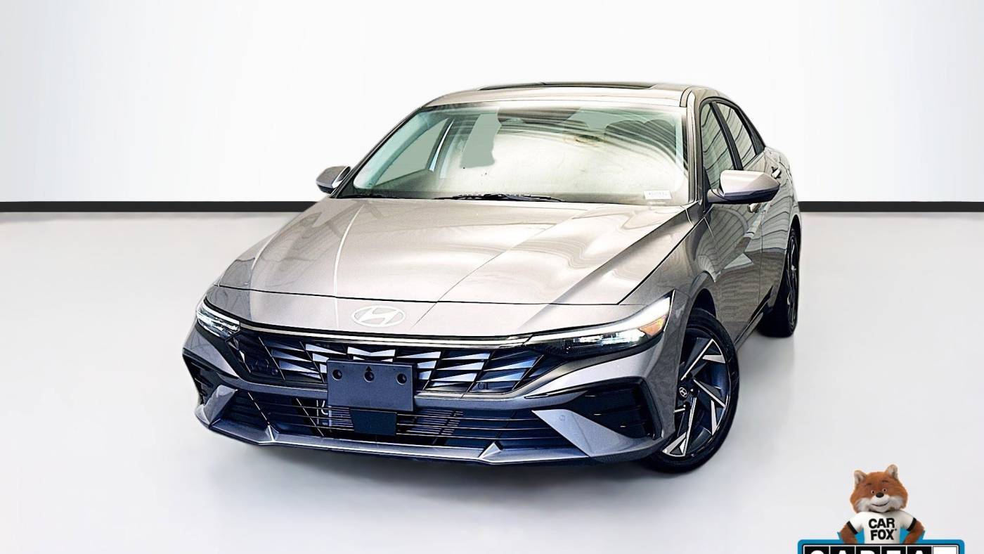 2024 Hyundai Elantra Hybrid Limited — Sedan — 3,759 mi — Montclair, CA