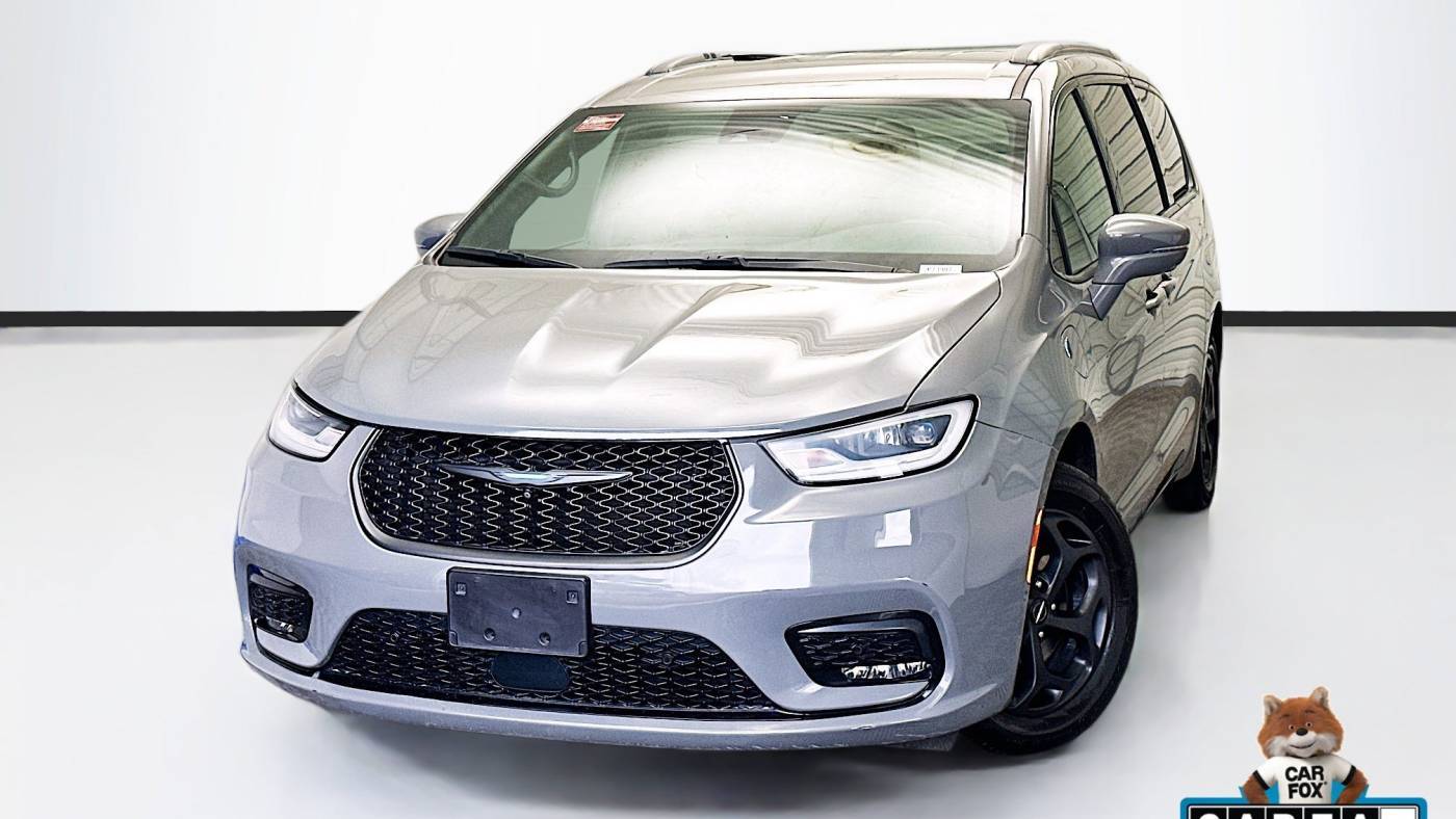 2021 Chrysler Pacifica Hybrid Touring L — Minivan — 45,891 mi — Montclair, CA