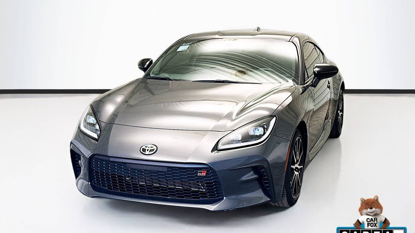 2022 Toyota GR86 Base — Coupe — 21,910 mi — Montclair, CA