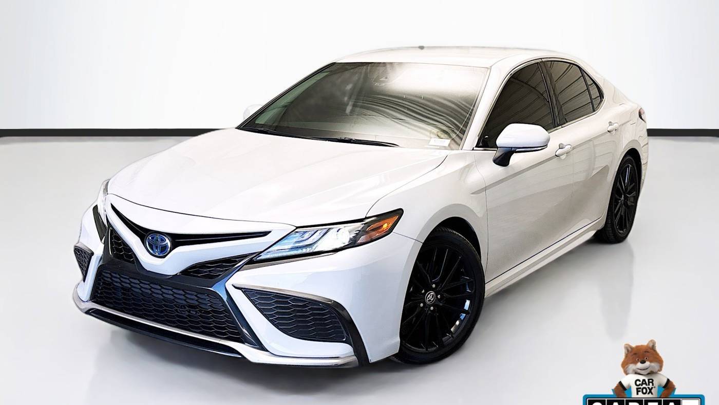 2022 Toyota Camry Hybrid XSE — Sedan — 60,781 mi — Montclair, CA