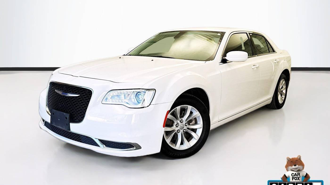 2023 Chrysler 300 Touring — Sedan — 44,757 mi — Montclair, CA