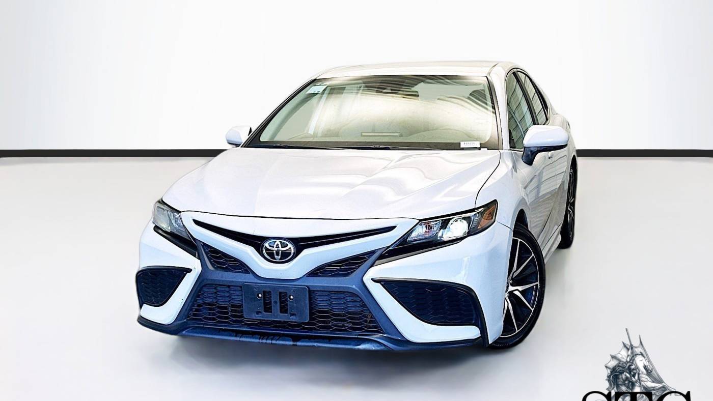 2022 Toyota Camry SE — Sedan — 58,970 mi — Montclair, CA