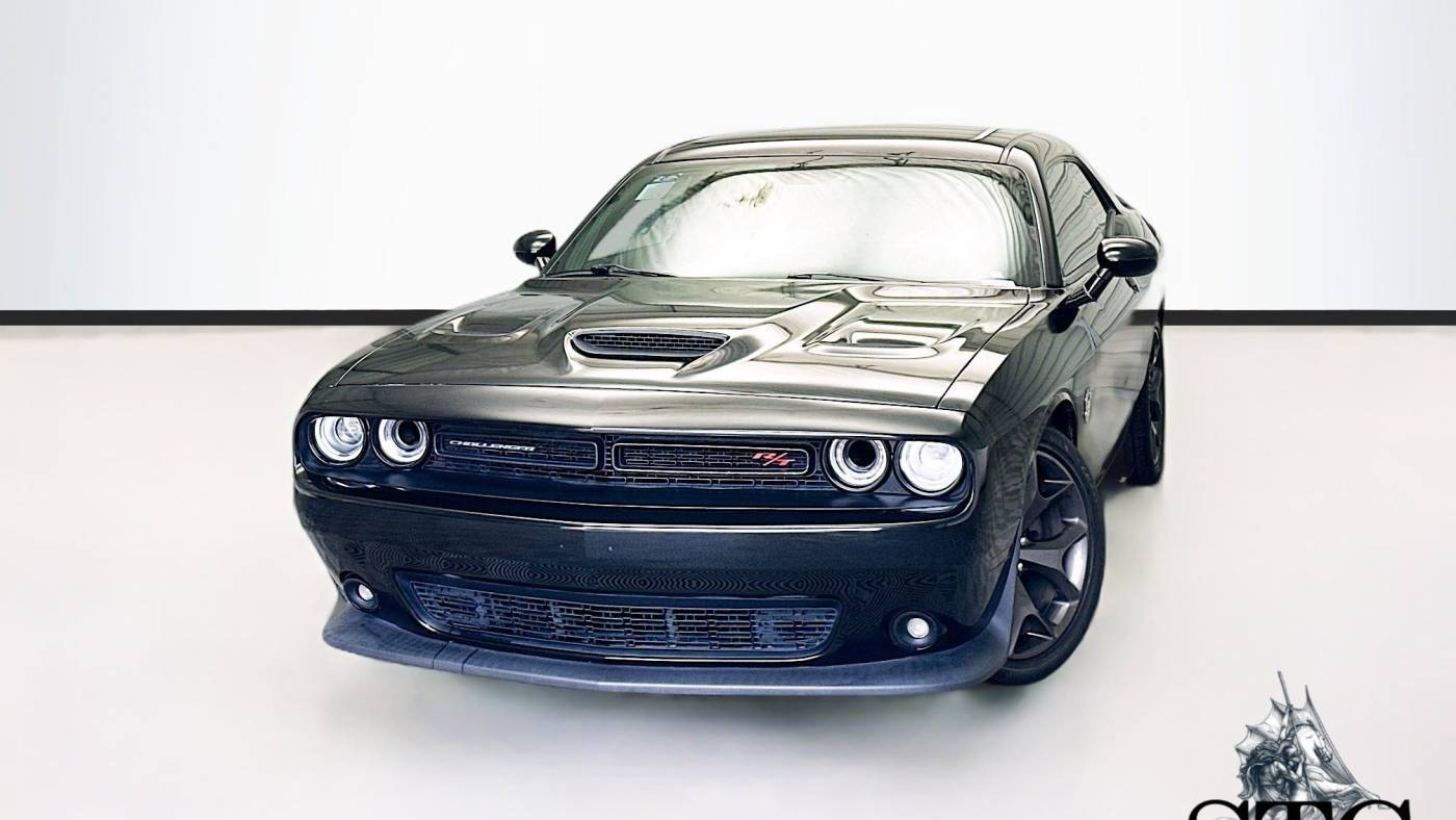2019 Dodge Challenger R/T — Coupe — 61,842 mi — Montclair, CA