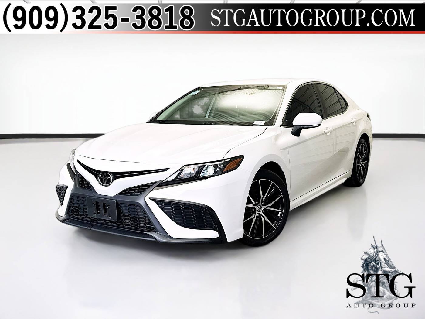 2023 Toyota Camry SE — Sedan — 26,220 mi — Montclair, CA